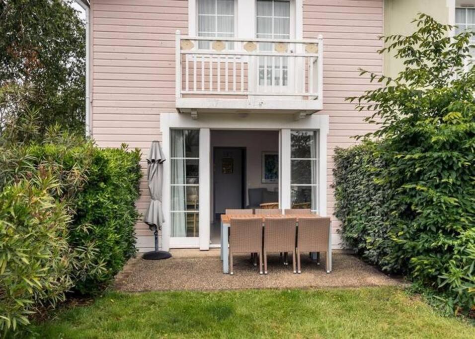 Charmante Maison De Vacances Avec Acces Piscine Talmont-Saint-Hilaire Eksteriør billede